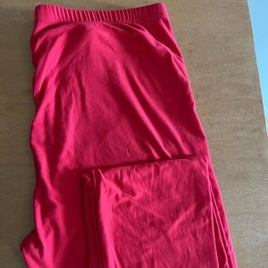 Buttery soft RED leggings XL